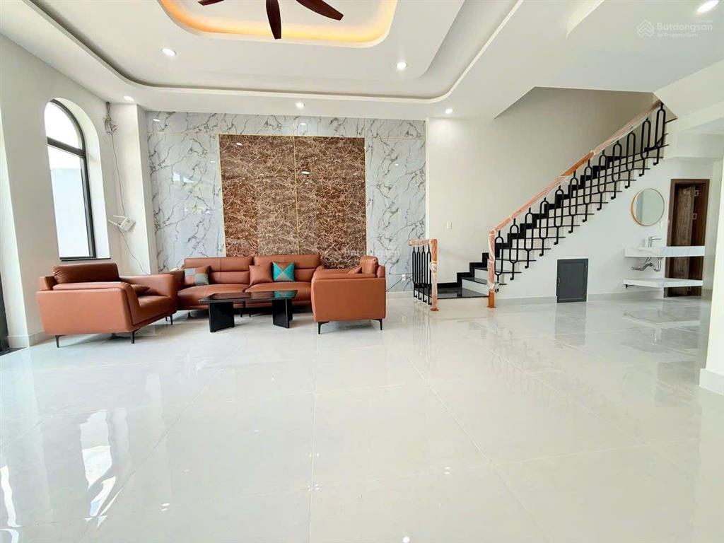 Bán nhà riêng tại kdc tân phú trung, 3,55 tỷ, 80m2, giá siêu hời chỉ với 3pn + 3wc