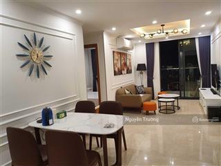 Bán căn hộ 78m2, cửa tn, ban công đb, full đồ, view hồ tây. chung cư 110 cầu giấy. giá 6.2 tỷ