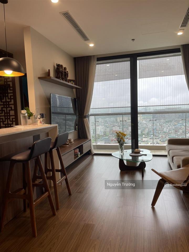 Chính chủ bán căn hộ 80m2, 3pn 2vs, ban công đn, chung cư vinhomes green bay. giá 7.5 tỷ