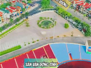 Lô đất 03 mặt tiền sát sân vận động và uỷ ban tỉnh phú thọ giá 3.0x tỷ