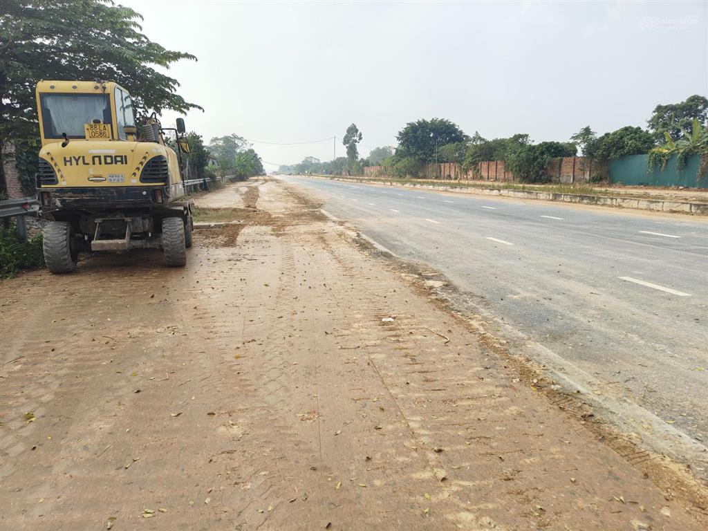 Trục thông băng 2 đường 36m kđt đồng gáo  vĩnh yên 2.7x tỷ