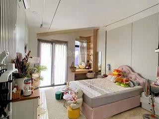 Bán gấp nhà 2t sân thượng hẻm 5m đường số 8 tăng nhơn phú b, 4 pn5 wc khu cao ráo không ngập