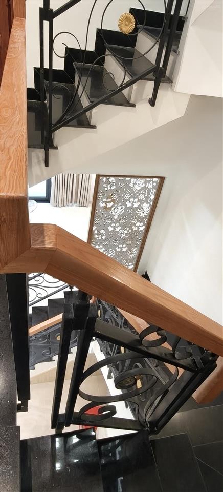 Cần tiền trước tết bán nhanh nhà 3t xây tâm huyết đường số 2 trường thọ hẻm xe tải rộng 57m2