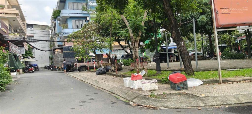 Bán gấp thương lượng mạnh nhà phố 4 tầng+lửng mặt tiền đường 8.5m tại trung tâm linh tây, thủ đức