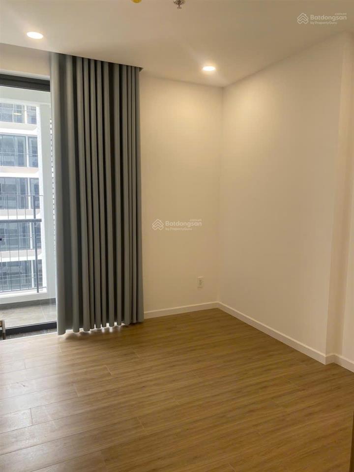 Chính chủ bán nhanh căn 73m2(2pn + 2wc) 4tỷ. tầng đẹp view thoáng. đã có sổ. hỗ trợ vay bank