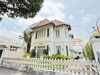 Cho thuê nhà 2 mặt tiền số 212 võ thị sáu quận 3. dt 25x30m, 1 trệt 1 lầu, 340 tr/th