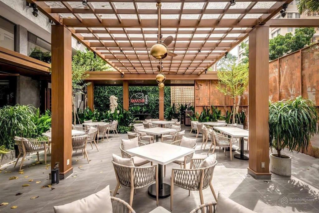 Cho thuê nhà mặt tiền 25m, 2.600m2 số 172bc nguyễn đình chiểu, quận 3, siêu rộng đẹp có sân vườn