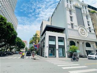 Cho thuê nhà góc 2 mặt tiền mạc thị bưởi với hai bà trưng, quận 1, mặt tiền siêu đẹp, kd đỉnh