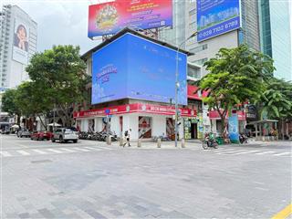 Cho thuê nhà góc 2 mặt tiền 1.200m2, số 12 nguyễn huệ, quận 1, dt 25x30m, trệt, 1 lầu, trống suốt