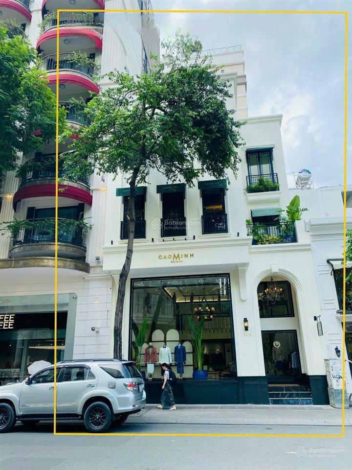 Cho thuê nhà mặt tiền 500m2, số 98100 mạc thị bưởi, quận 1, dt 8x20m, trệt, 2 lầu, trống suốt