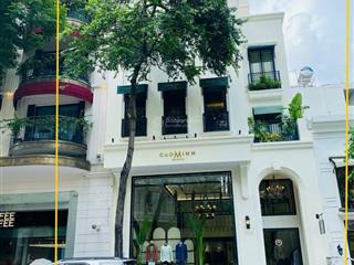 Cho thuê nhà mặt tiền 500m2, số 98100 mạc thị bưởi, quận 1, dt 8x20m, trệt, 2 lầu, trống suốt.