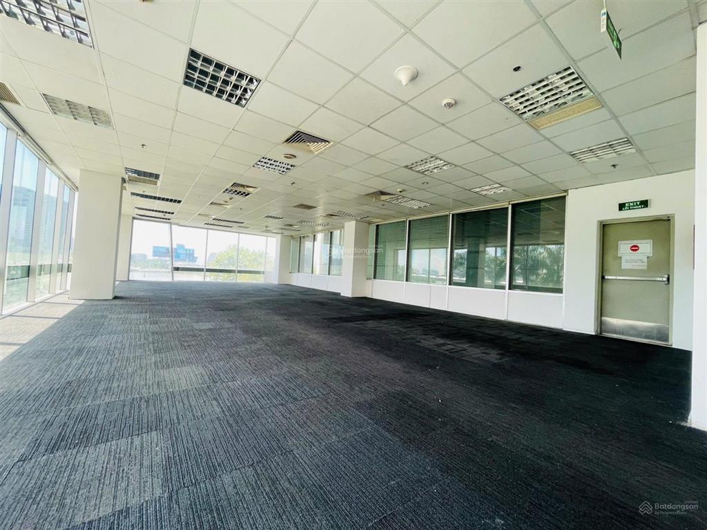 Cho thuê tòa nhà view bến bạch đằng số 4b tôn đức thắng, quận 1, dt 10x32m, 12 tầng 2 hầm, pccc