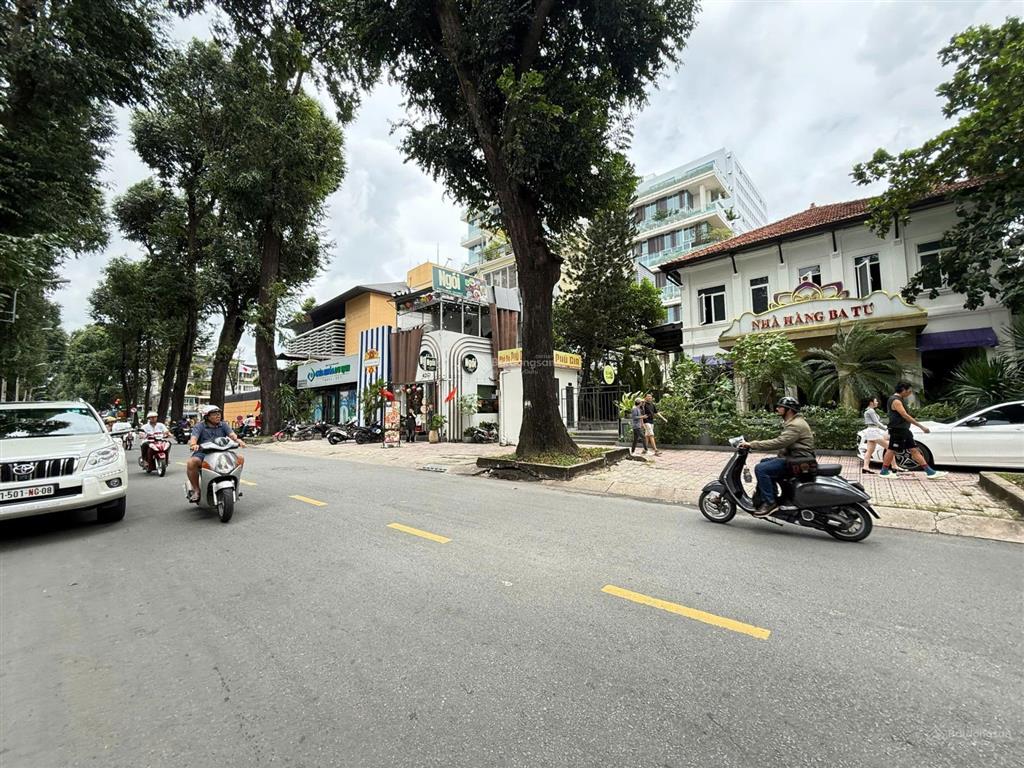 Nhà mt kiến trúc pháp siêu đẹp 672 m2, số 34 trần quốc thảo, quận 3, phù hợp nhà hàng, caffe, vp...