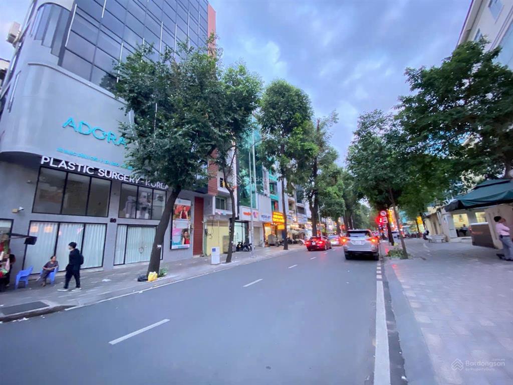 Cho thuê nhà mặt tiền số 96a  96b nam kỳ khởi nghĩa, quận 1. dt 8x20m, 350tr/tháng