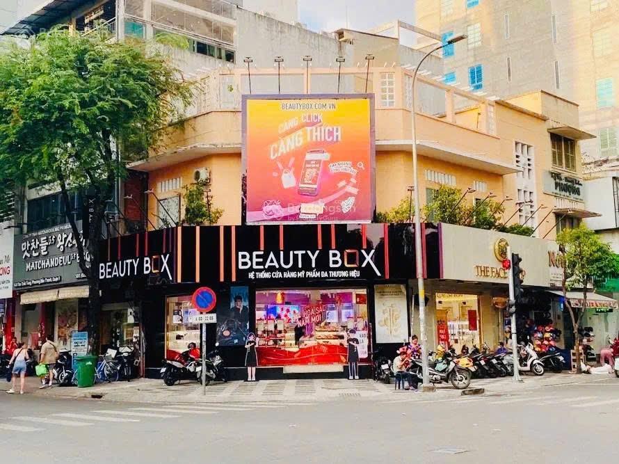 Cho thuê nhà góc 2 mặt tiền nguyễn trãi vs tôn thất tùng, quận 1, 8x16m, trệt 1 lầu, 150 tr/th