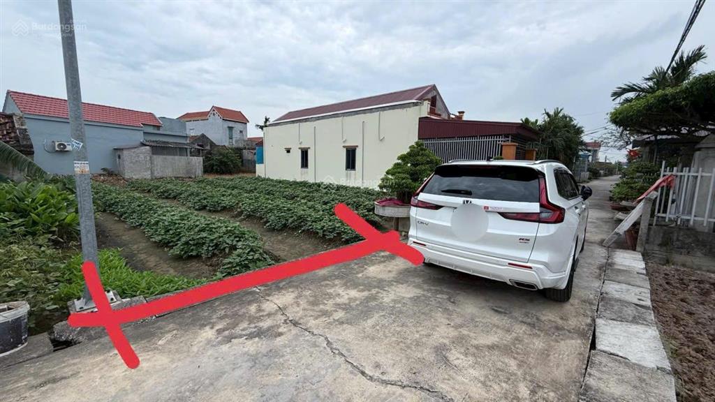 Chính chủ bán đất phân lô thị trấn thịnh long  hải hậu  ô tô chạy vòng quanh. giá chỉ 1,32 tỷ