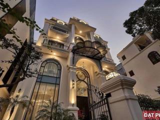 Bán biệt phủ ba đình  nội thất kiến trúc indochine  có hoàn công. 420m2 x 6t mt16m  giá 495 tỷ.