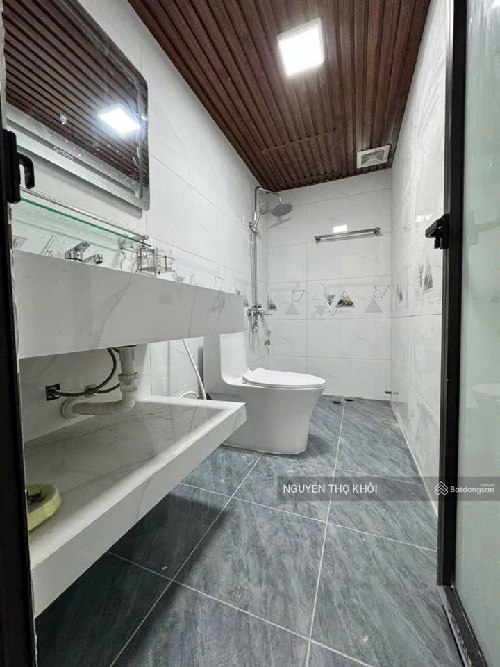 Với 2.8 tỷ có ngay nhà 4tx33m2 ô tô đỗ cửa cách cầu mai lĩnh 4km, view thoáng mát nội thất cơ bản