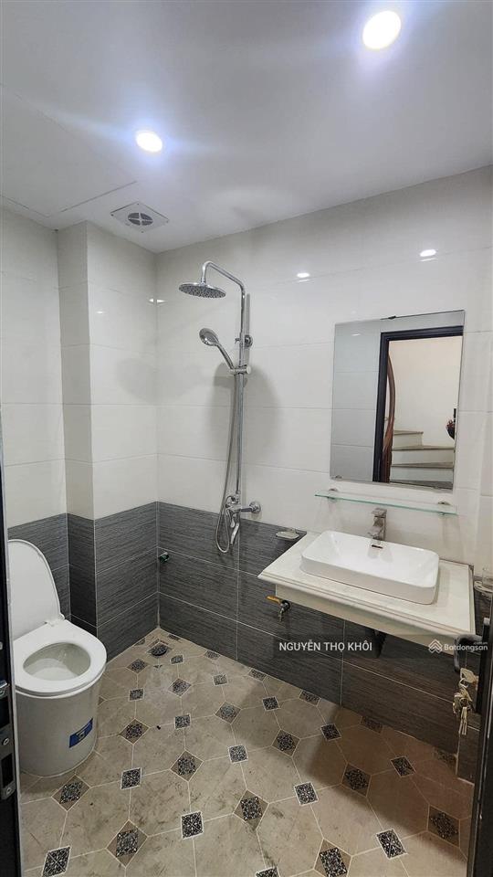 Bán nhà 4tx37m2 ôtô đỗ gần cuối ngõ 164 ỷ la dương nội, cách vòng xuyến lê trọng tấn 3km giá 4.2 tỷ