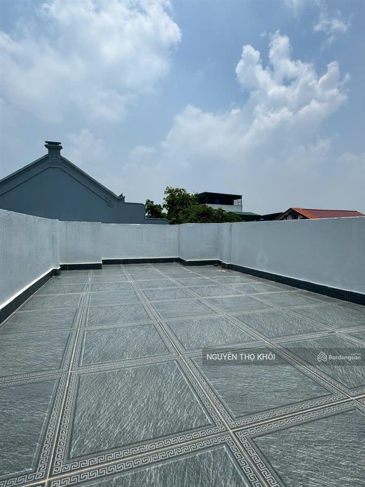 Bán nhà riêng 4tx41m2,ngõ ô tô thông kinh doanh nhỏ lẻ,thuận tiện di chuyển ra bến xe yên nghĩa.