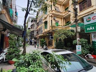 Quận đống đa, ô tô vào nhà, vỉa hè, mặt tiền kinh doanh. dt 50m2. xây 5tầng. giá chào 22.8 tỷ
