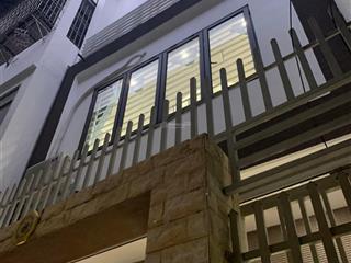Chuyển nhượng nhà riêng tại láng hạ, ngõ thông. dt 59.6m2, mt 4.6m. xây 5 tầng mới. giá chào 11.9tỷ