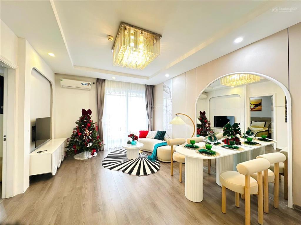Bán chcc căn thương mại @homes 987 tam trinh dt 70m2 3pn 2wc, căn cực thoáng
