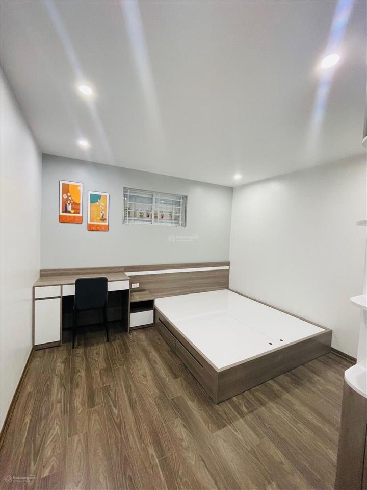 Bán chcc ba hàng a tại 282 lĩnh nam dt 77m2 2pn 2wc  căn góc cực thoáng