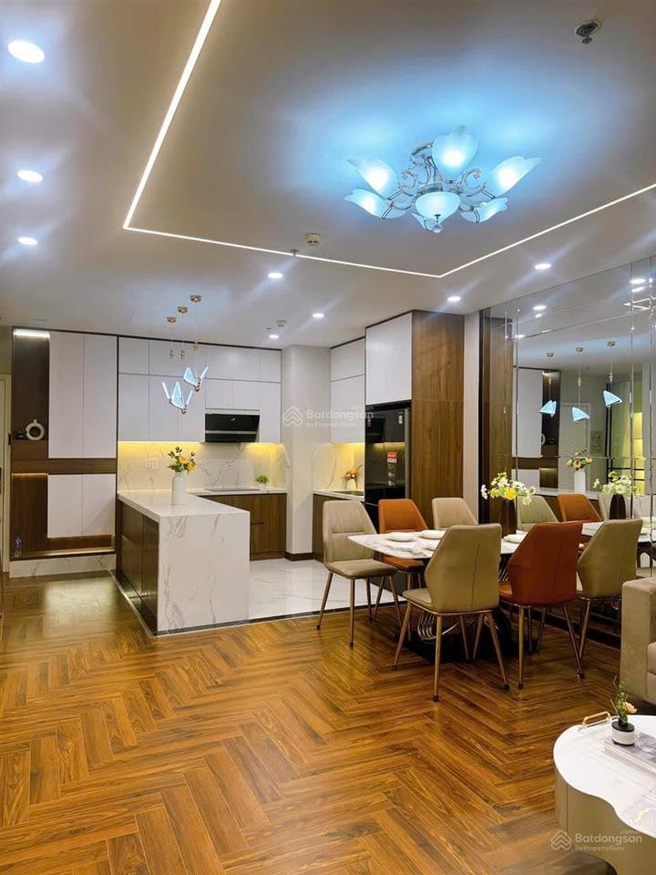 Bán chcc osaka complex  hoàng mai dt 56m2, 2pn căn hướng mát cực thoáng, view hồ linh đàm