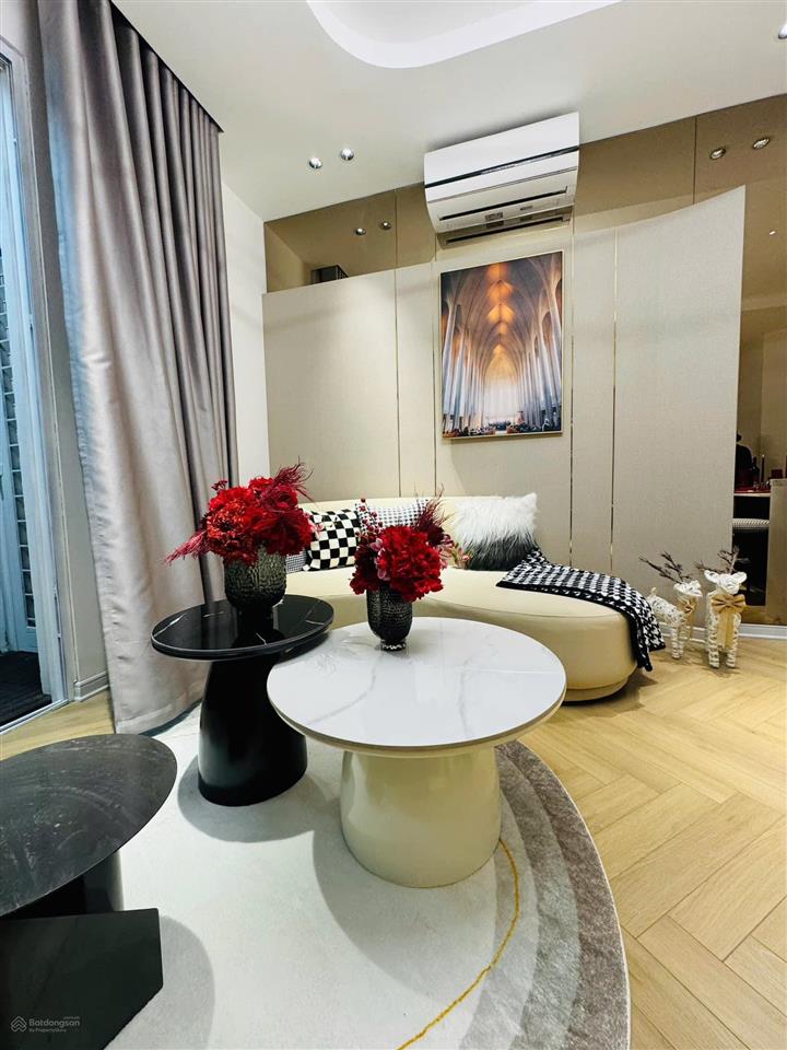 Bán chcc đồng phát park view tower  căn ban công view hồ cực đẹp dt 79m2 2pn 2wc