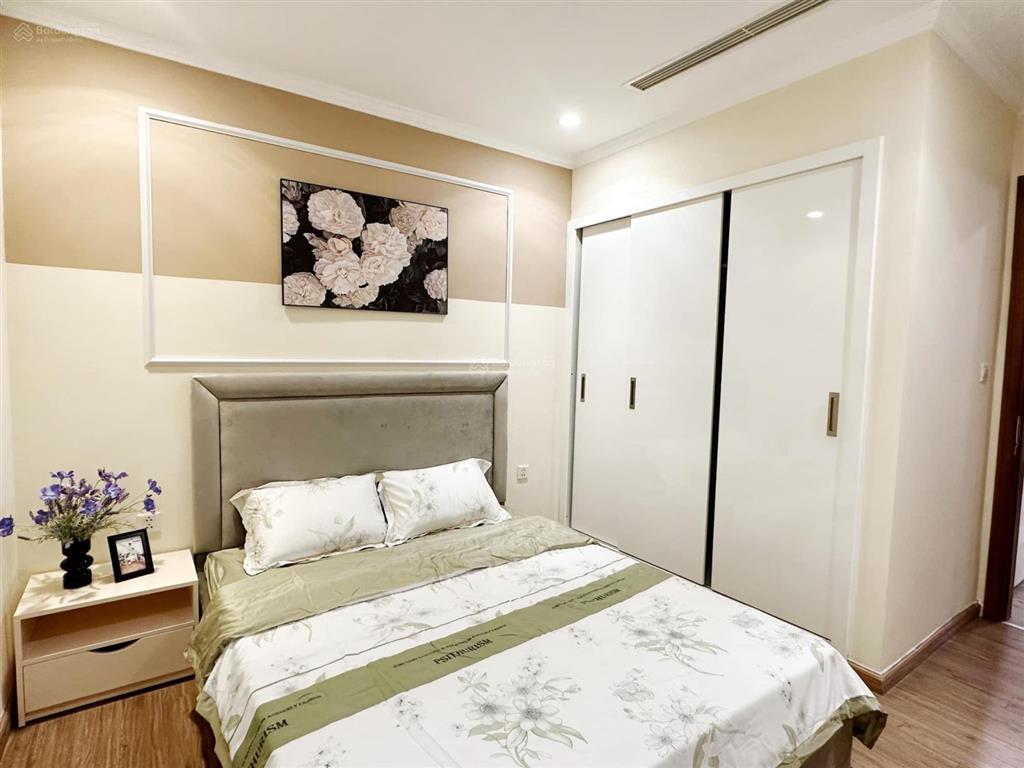 Bán chcc momota toà a2 151 nguyễn đức cảnh  hoàng mai. dt 86m2 2pn 2wc, căn view cực thoáng