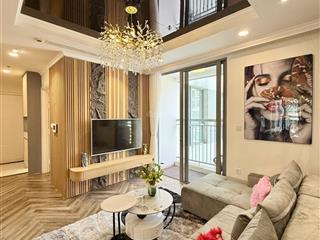 Bán chcc 130 nguyễn đức cảnh. dt 131m2 3pn 3 ban công, căn góc view hồ đền lừ cực đẹp
