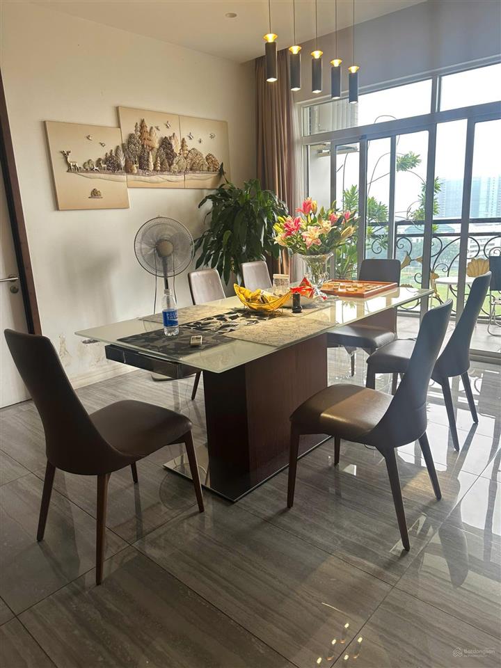 Chủ nhà cần bán gấp căn hộ 97m2 3pn, the flemington, q11, nhà đẹp, giá 7.020 tỷ 0903 833 ***