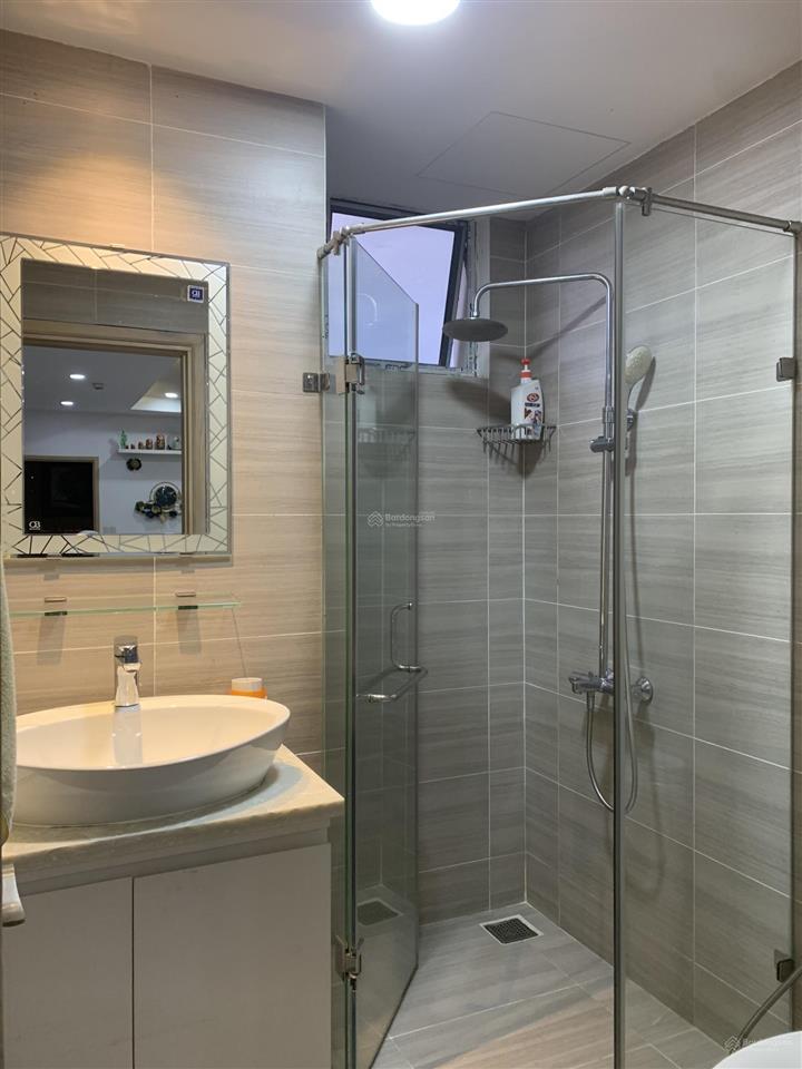 Cần cho thuê căn hộ the everrich, q5, 110m2, 3pn, full nt đẹp, giá 25 triệu/tháng,  0903 833 ***