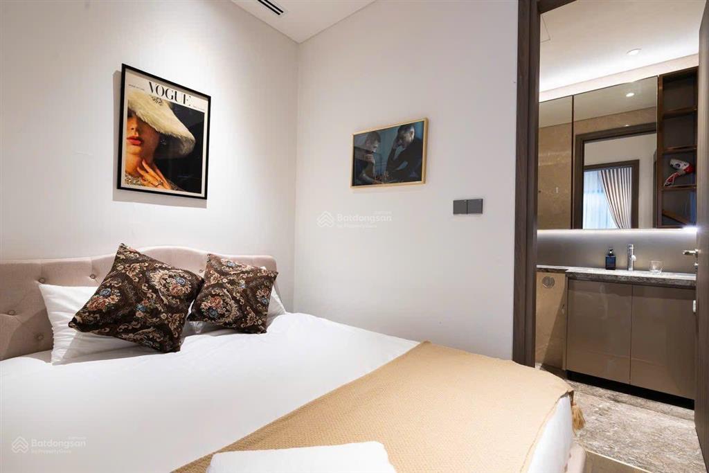 Bán gấp cao ốc res 11, quận 11, 50m2, 1pn, sổ hồng, view quận 1, giá bán 3.5tỷ  0936 822 ***