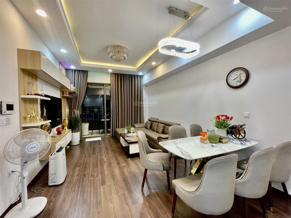 Chính chủ bán căn hộ kingston phú nhuận 80m2 2pn giá 4.5 tỷ, bao sổ, nhà đẹp, 0903 833 ***