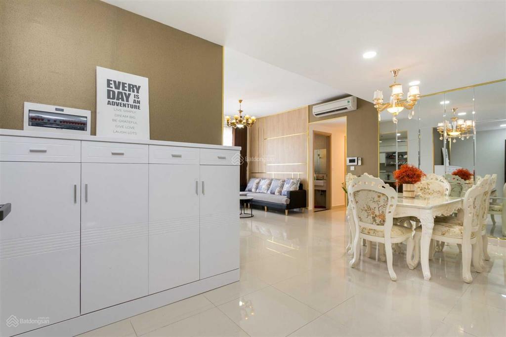 Bán căn hộ lucky palace, quận 6, dt 115m2, 3pn, có chỗ đậu oto, giá bán 6.360 tỷ,  0903 833 ***