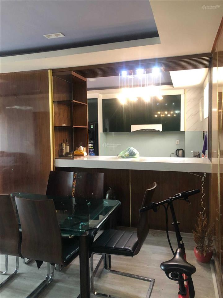 Cần cho thuê căn hộ sky center tân bình, dt 74m2, 2pn, full giá thuê 15tr/tháng,  0903 833 ***
