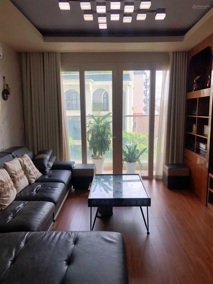 Cần cho thuê căn hộ sky center tân bình, dt 74m2, 2pn, full giá thuê 15tr/tháng,  0903 833 ***