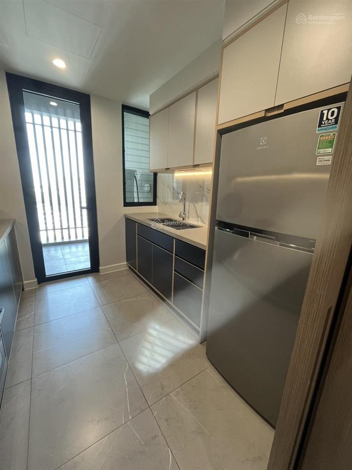 Bán gấp căn hộ the prince quận phú nhuận, 95m2, 3pn, tặng nt, có sổ hồng, 8.8 tỷ,  0903 833 ***