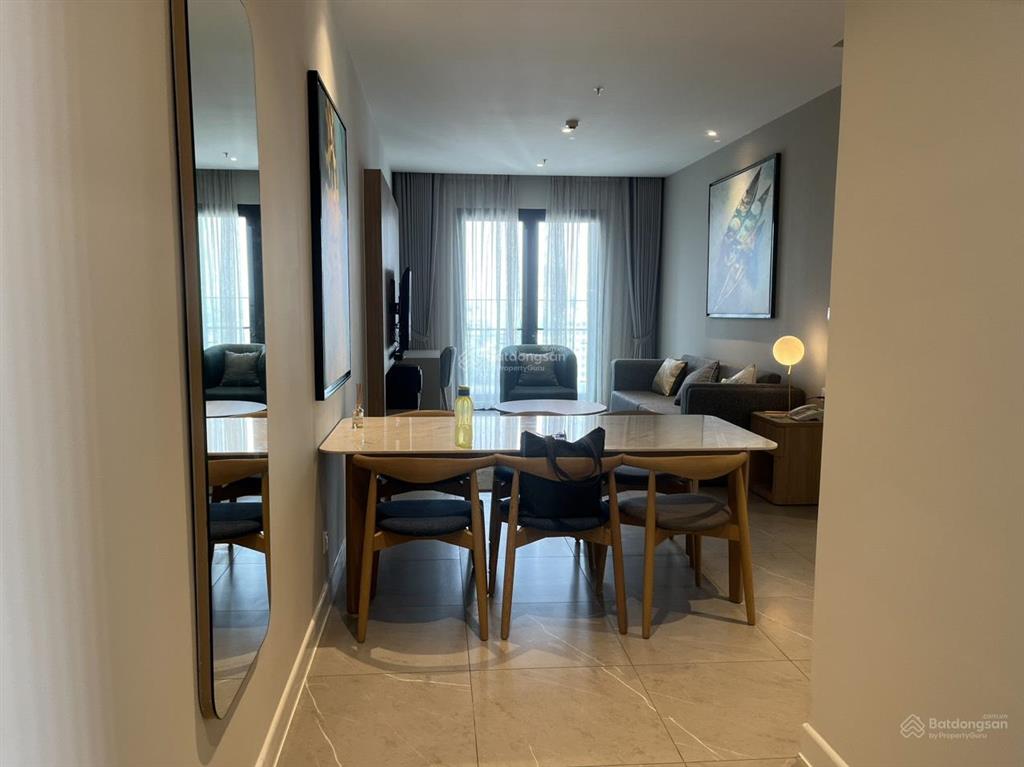 Bán gấp căn hộ the prince quận phú nhuận, 95m2, 3pn, tặng nt, có sổ hồng, 8.8 tỷ,  0903 833 ***