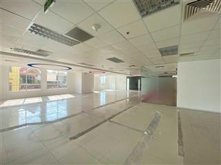 Cần cho thuê sàn văn phòng 555m2 tại mt nguyễn hữu cảnh sàn hoàn thiện & đã fitout sẵn  0906 970 ***