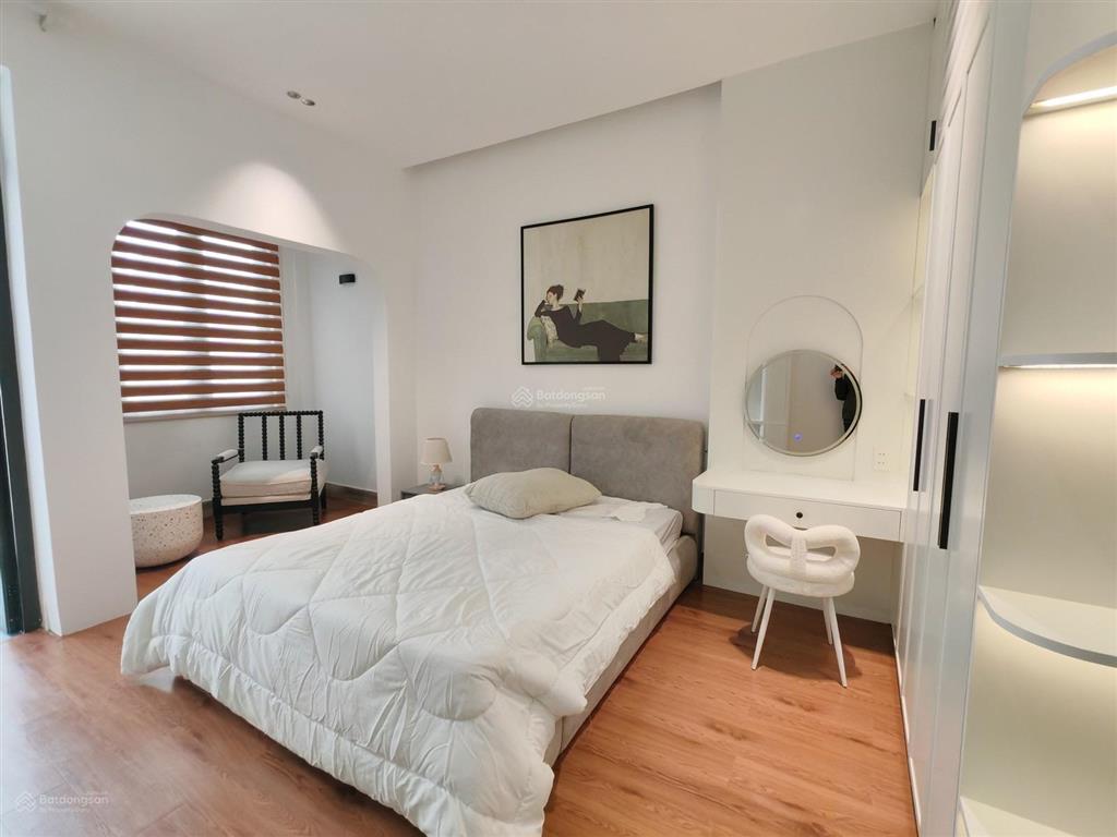 Villa nghỉ dưỡng đẳng cấp sát biển mỹ khê, dòng tiền 50tr/tháng full nội thất hồ bơi riêng