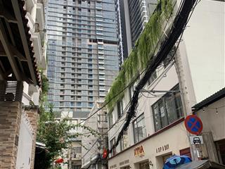 Nhà đẹp hẻm thông xe hơi 212b nguyễn trãi, dt 40m2 xây 4 tầng, ngang 4m, sát lancaster, 10.2 tỷ