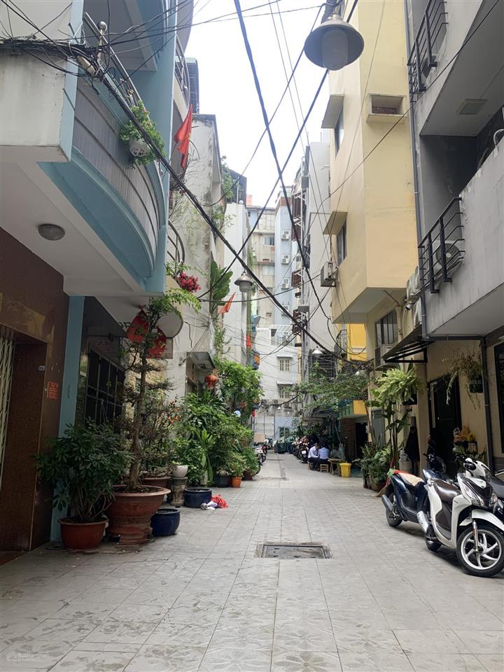 Nhà 4 tầng diện tích 60m2 p bến thành lê thánh tôn, ngang 4m, hẻm đẹp, kinh doanh, chỉ 17.5 tỷ