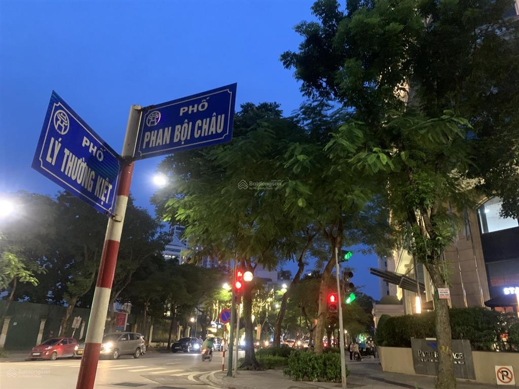 Căn bt pháp cổ mặt phố lý thường kiệt hk 198m2 x 3 tầng, mt 6m 1 sổ kinh doanh đỉnh, giá chỉ 90 tỷ