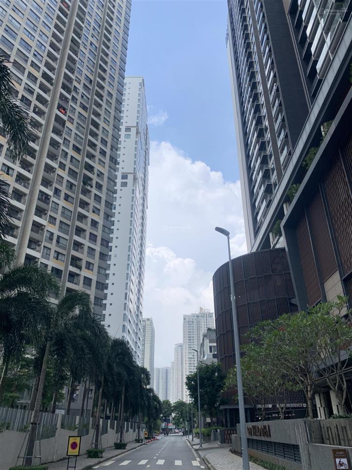 Nhà biệt thự vip trần ngọc diện 215m2 ngang 10m hiếm, đa dạng mục đích sử dụng, sđcc, chỉ 45 tỷ