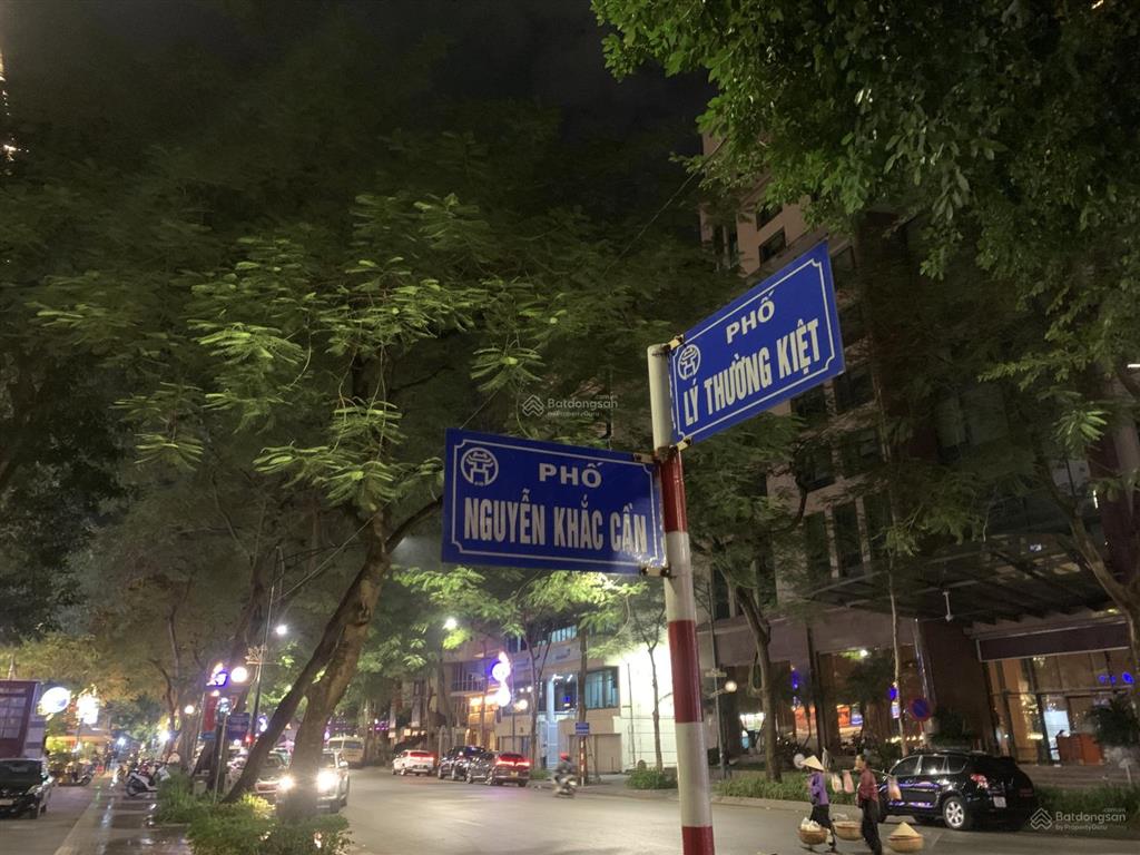 Biệt thự pháp cổ mặt phố lý thường kiệt 335m2 x 13m mt, phố đẹp 2 chiều, 1 sổ nét, chỉ 335 tỷ