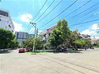 Duy nhất! biệt thự góc 2 mt thảo điền 10x20 cn 195m2. giá 41 tỷ hiếm có trên thị trường!