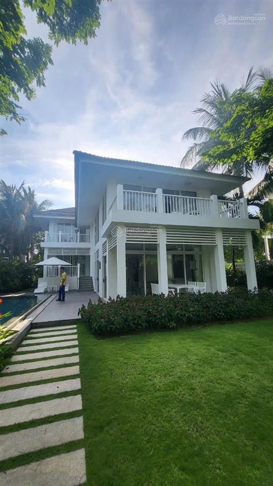 Tôi chính chủ cần căn biệt thự 4pn gần biển mỹ khê đà nẵng  cho thuê khai thác 1,2 tỷ/năm